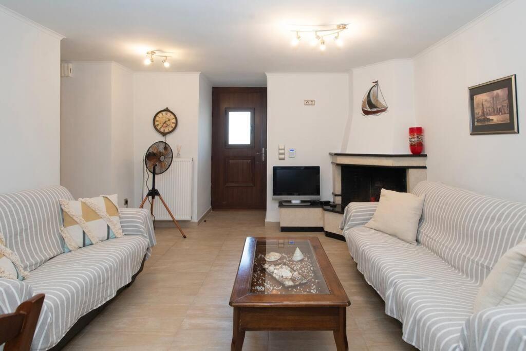 Ferienwohnung Coast Horizon Romanos  Exterior foto